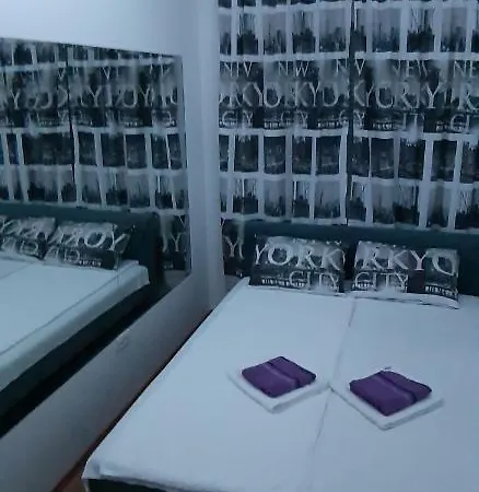 Lux Free Garage Novi Sad