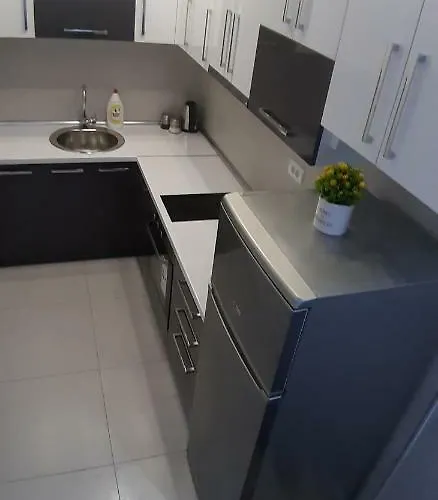 Lux Free Garage Lägenhet