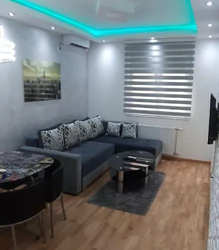 Lux Free Garage Lägenhet