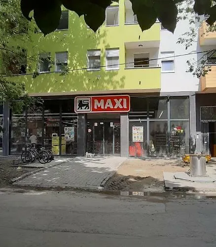 Lux Free Garage Lägenhet Novi Sad